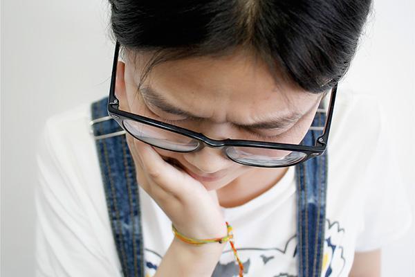 黑点健康，别让这些小斑点偷走你的身体信号