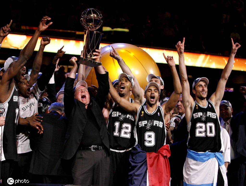 NBA2007总决赛，当未来提前撞上传奇