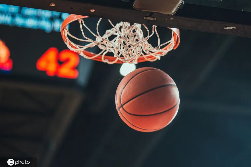 用Go语言实现NBA后仰跳投，一场代码与篮球的浪漫邂逅